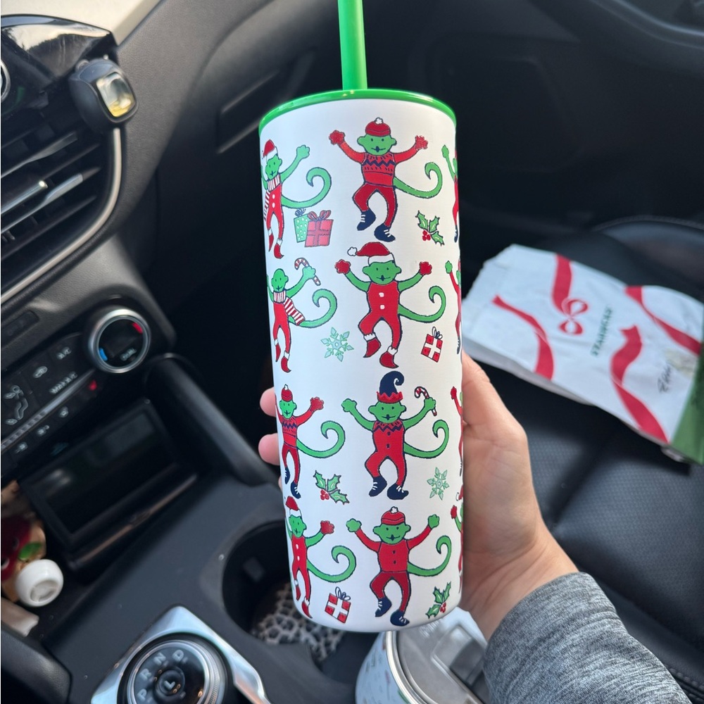 Rollar Rabbit x Starbucks Colab